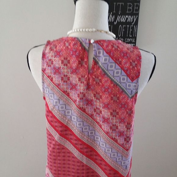 FOURTEEN PLACE SLEEVELESS CHEVRON HI-LOW BLOUSE M - Picture 3 of 8
